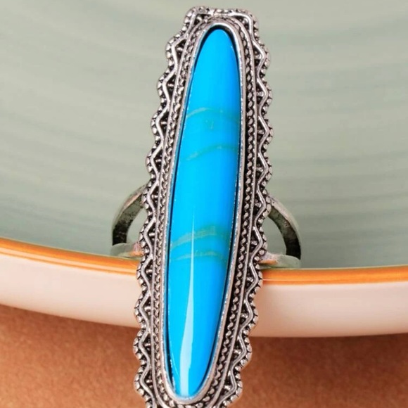 Oval Turquoise Decor Ring - Picture 6 of 6